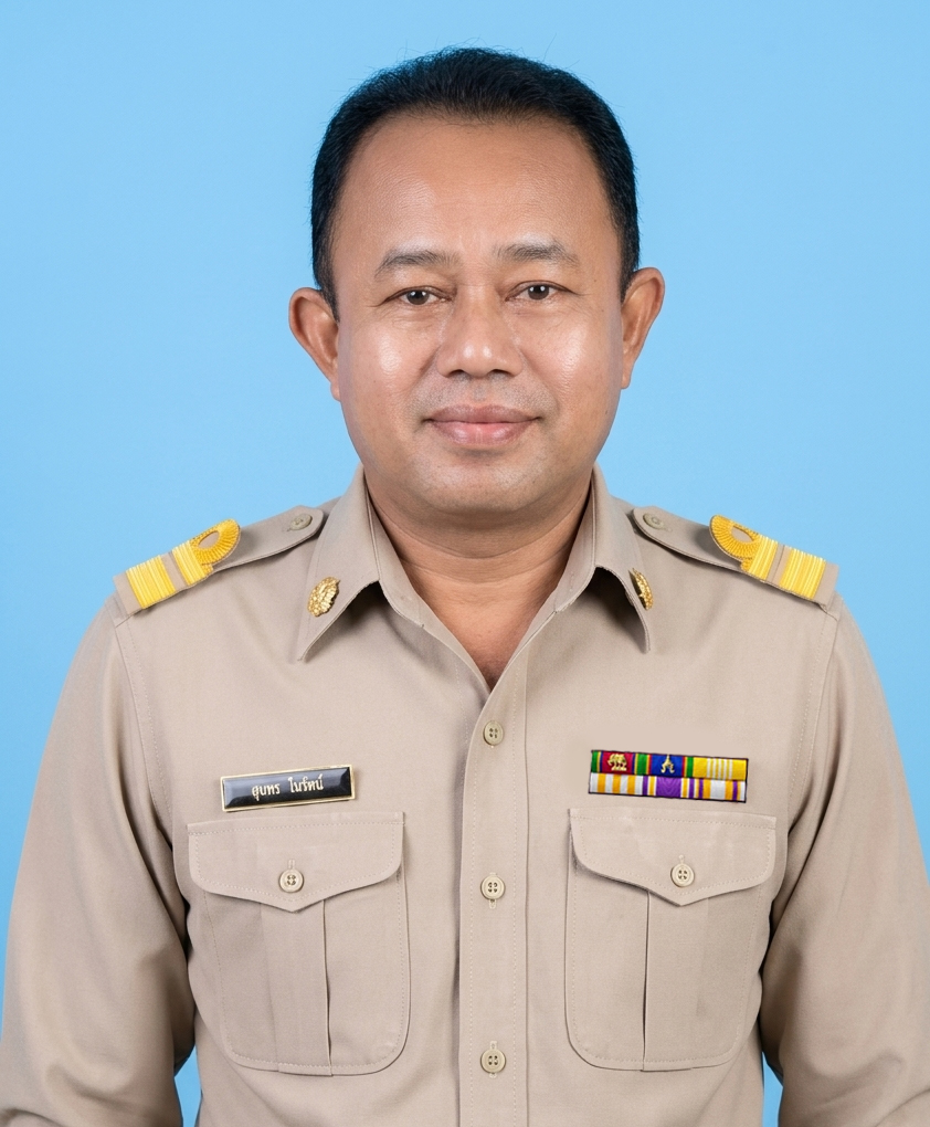 นายสุนทร  โนรัตน์