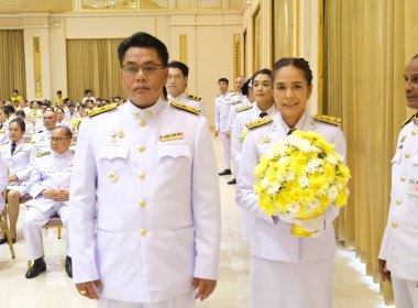 ร่วมพิธีเนื่องในวันคล้ายวันพระบรมราชสมภพพระบาทสมเด็จพระบรมชนกาธิเบศร มหาภูมิพลอดุลยเดชมหาราช บรมนาถบพิตร วันชาติ และวันพ่อแห่งชาติ ... พารามิเตอร์รูปภาพ 5