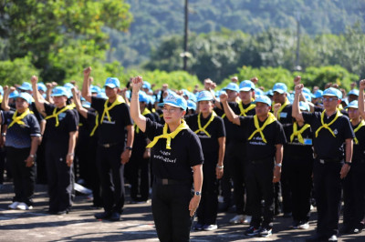 กิจกรรมจิตอาสาพัฒนา เนื่องในวันคล้ายวันพระบรมราชสมภพ ... พารามิเตอร์รูปภาพ 1