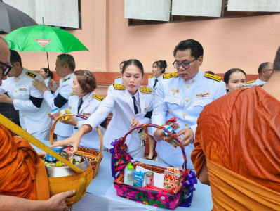 ร่วมพิธีบำเพ็ญกุศลและทำบุญตักบาตร ในวาระครบ 15 วัน ... พารามิเตอร์รูปภาพ 1