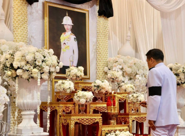 ร่วมพิธีบำเพ็ญกุศลและทำบุญตักบาตร ในวาระครบ 15 วัน ... พารามิเตอร์รูปภาพ 3