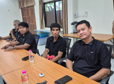 กิจกรรมเคารพธงชาติและร้องเพลงชาติไทย และประชุมข้าราชการ ... พารามิเตอร์รูปภาพ 12