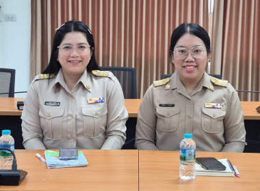 กิจกรรมเคารพธงชาติและร้องเพลงชาติไทย และประชุมข้าราชการ ... พารามิเตอร์รูปภาพ 22